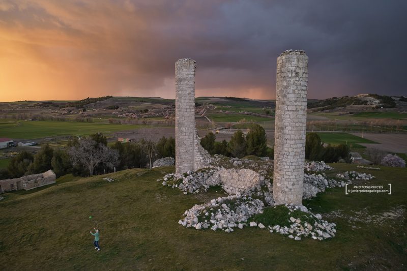 Castillo de Canillas de Esgueva. Valladolid. Castilla y León. España © Javier Prieto Gallego.