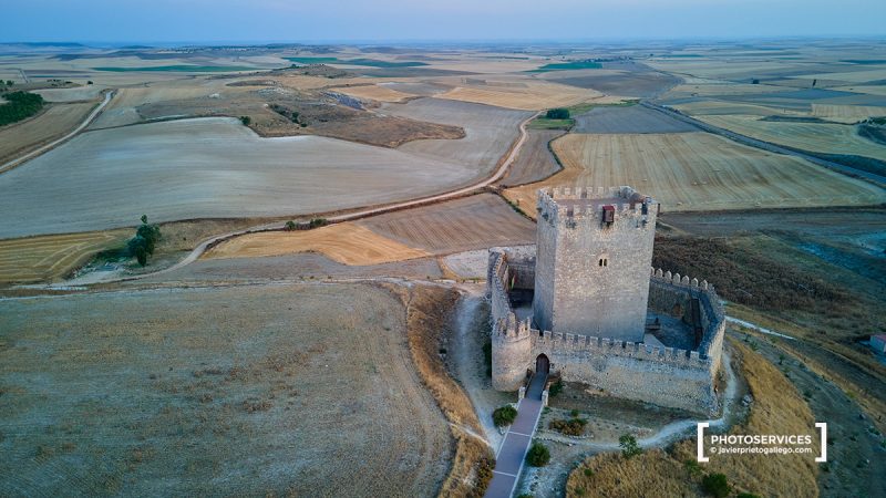 Castillo de Tiedra. Valladolid. Castilla y León. España. © Javier Prieto Gallego