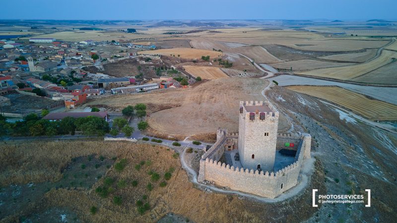 Castillo de Tiedra. Valladolid. Castilla y León. España. © Javier Prieto Gallego