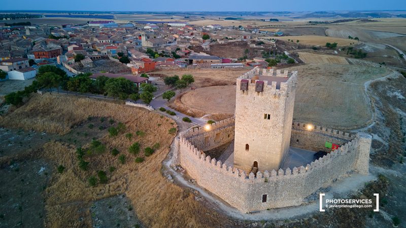 Castillo de Tiedra. Valladolid. Castilla y León. España. © Javier Prieto Gallego