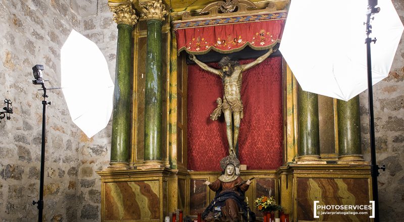 Cristo de la Guía. Humilladero del Santo Cristo. Villabáñez.Valladolid. © Javier Prieto Gallego;